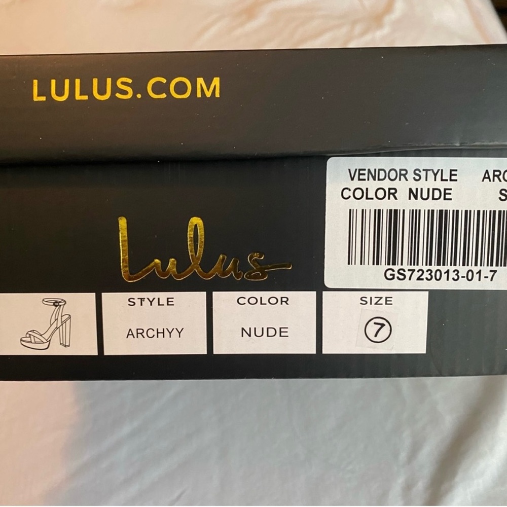 Lulu’s Nude/Cream Heels size 7 - Picture 7 of 7